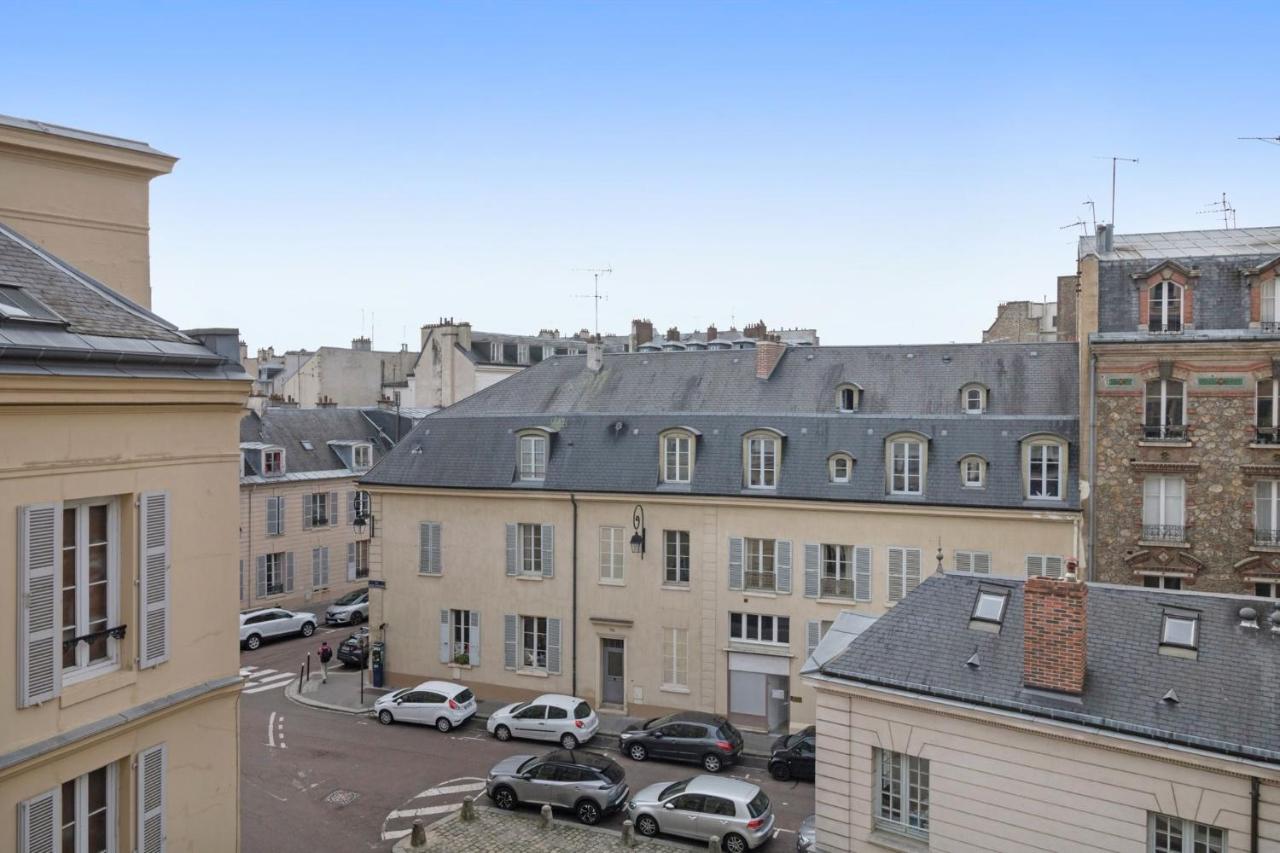 Studio Lumineux Proche Du Chateau Версаль Экстерьер фото